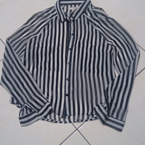 Bershka Striped Short Shirt Women Size M like new