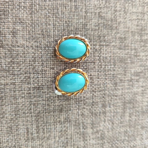 Earrings with clip like new