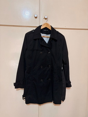 Stradivarius trench coat large black like new