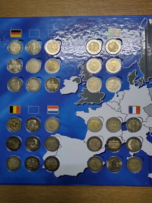 Κέρματα 2 ευρώ μεταχειρισμένα, συλλεκτικά 57 από 5 χώρες σε κασετίνα