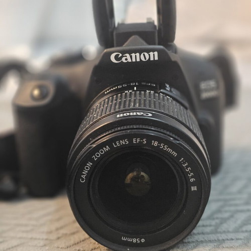 Canon EOS 2000D camera like new