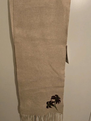 Zara scarf new beige with embroidery