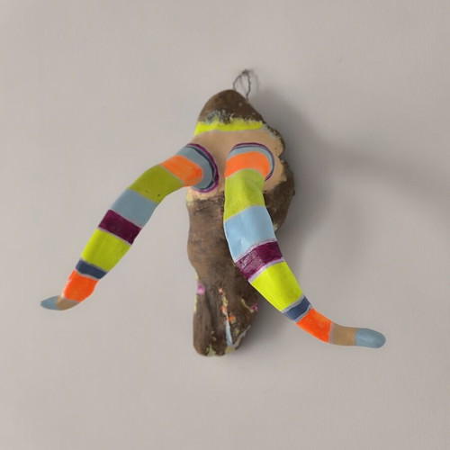Handmade Wall Sculpture Bull Horns like new, clay and wood