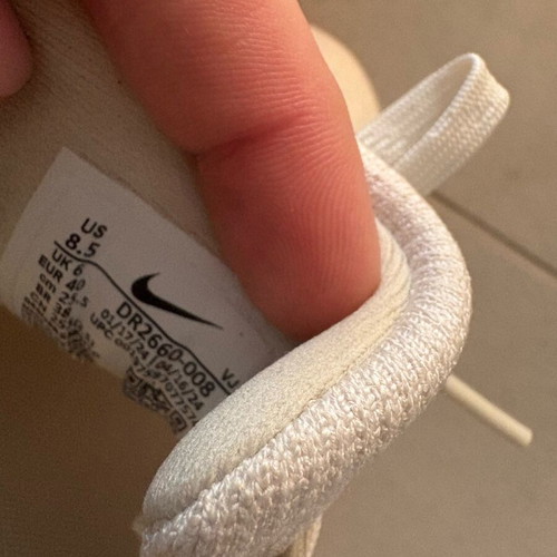 Nike running shoes size 40 like new beige with gold details