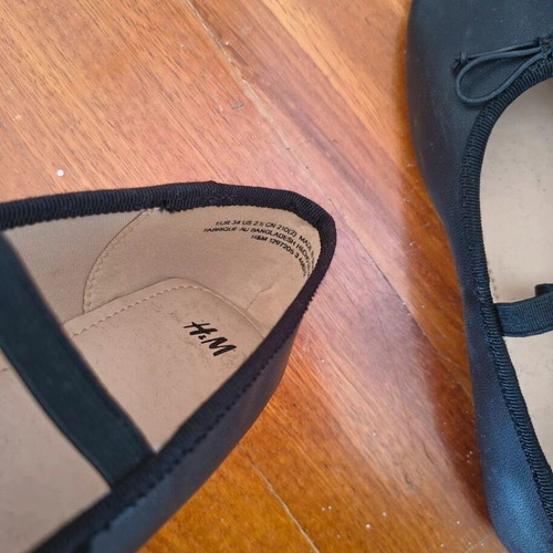 H&M Ballerina Shoes Size 34 Like New Black
