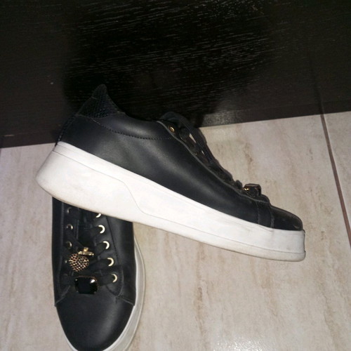 Women's shoes size 38 like new, black and white