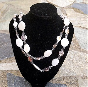 White trendy ancient style necklace