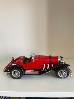 Bburago Mercedes-Benz SSK 1928 1:18 metal model used
