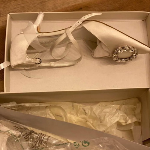 Dune London pumps new, bridal, size 39, satin with rhinestones