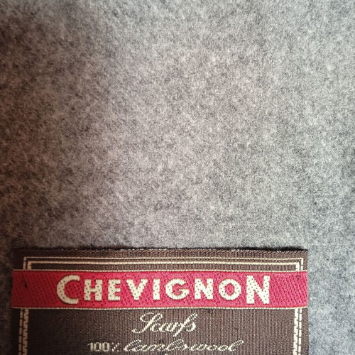 Chevignon scarf used 100% wool gray