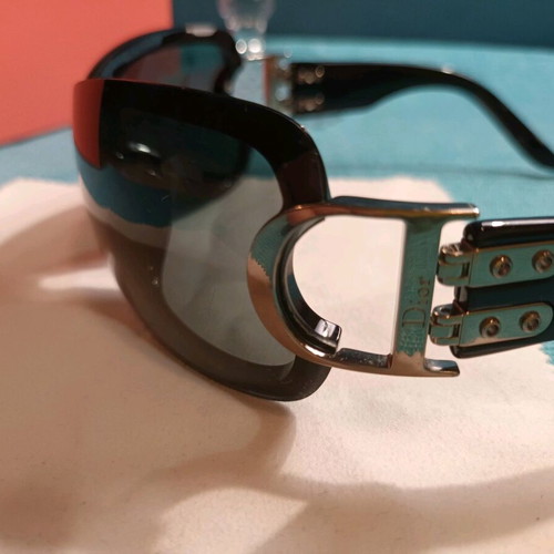 Christian Dior Airspeed 2 sunglasses like new, black unisex