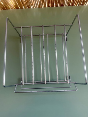 Metal shelf rack