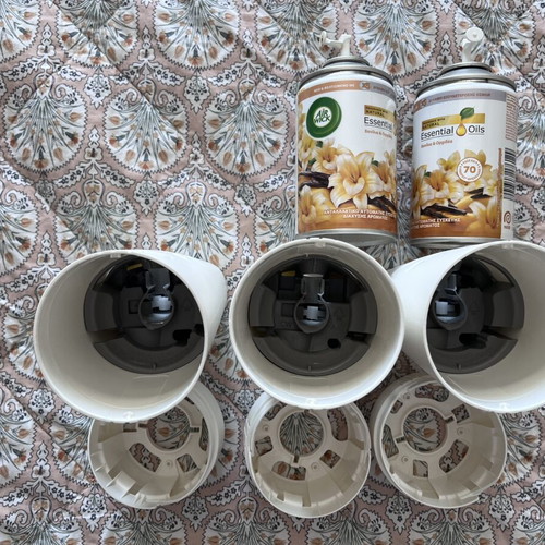 Automatic Air Freshener Devices like new, set of 3