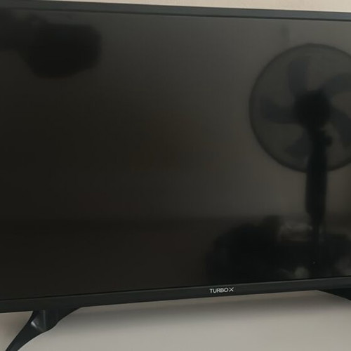 TurboX 32-inch TV