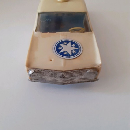 Police car used (Priftis)