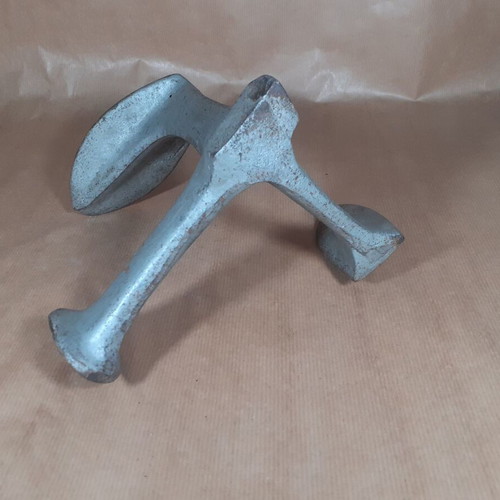 Tsagkaris Anvil Kalopodi (Triple) Fixfest used, very good condition