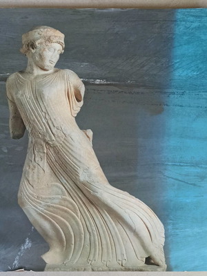 Λεύκωμα Ελευσίνια Ο Αρχαιολογικός Χώρος Και Το Μουσείο Eurobank 2002