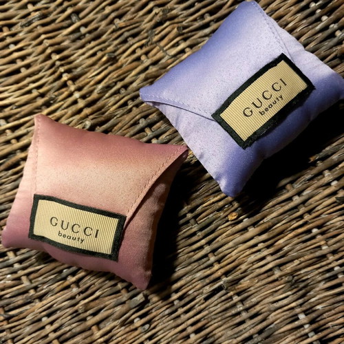 Gucci cushions de beauté new