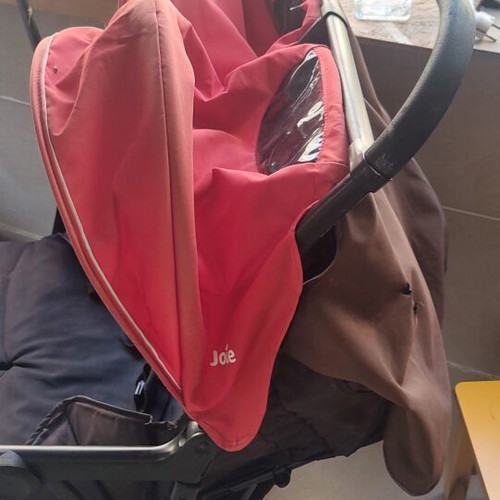 Double stroller for 2 children, black and red
