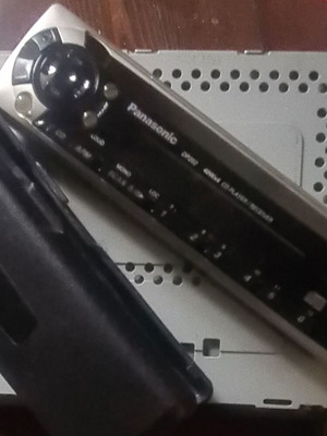 Panasonic radio cd player αυτοκινήτου με αποσπώμενη θήκη σαν καινούργιο