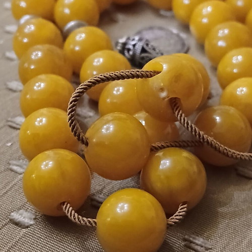 Bakelite Mastic Worry Beads used with vintage metal elements