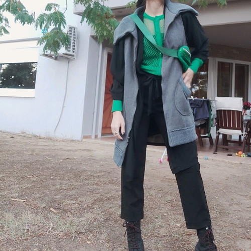 Green praino cardigan like new, size S