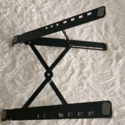 Laptop stand new, adjustable to seven height positions, black