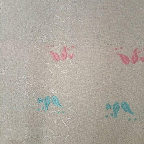 Luxury quilt blanket like new, dimensions 200x165