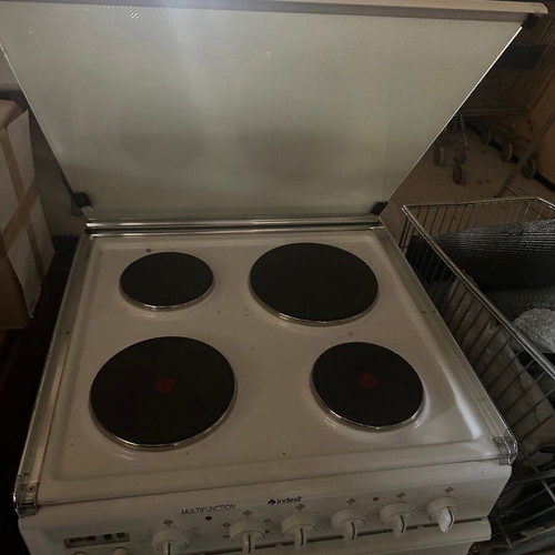 Indesit electric oven new with air function