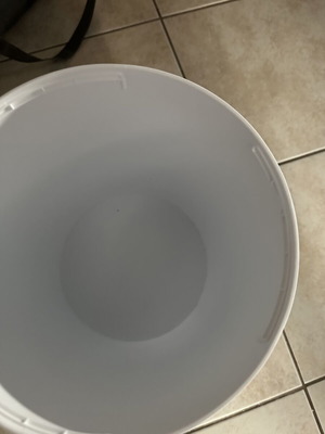 Diaper Bin like new