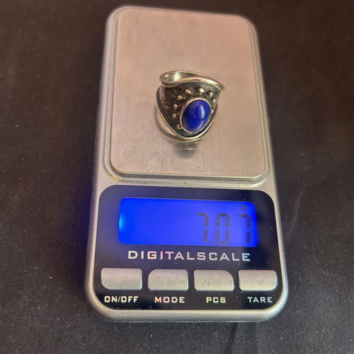 Silver 925 vintage ring with blue stone like new