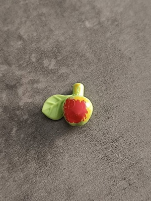 Playmobil red and green apple