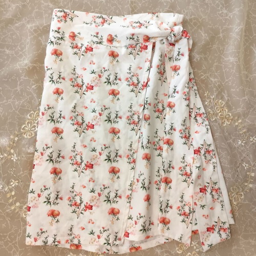Floral pareo like new, multicolored, polyester