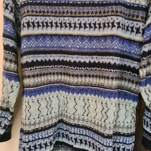 Lecomte sweater like new, size L-XL, 43% wool, blue and gray shades