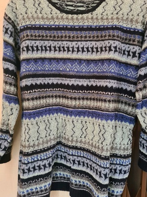 Lecomte sweater like new, size L-XL, 43% wool, blue and gray shades