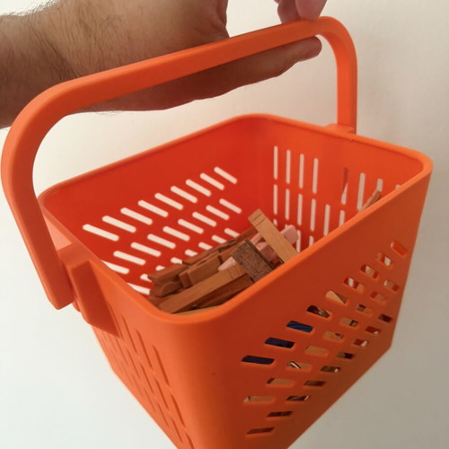 Basket for Clothespins like new, high capacity with 5 3D printed clothespins gift