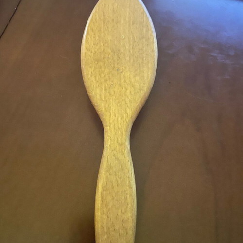 The Body Shop wooden brush used, made of 100% natural wood