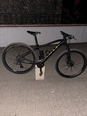 Mountain bike, black, 20 inch, disc brakes, front suspension