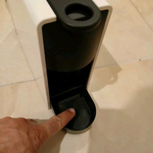 Krups Nespresso Essenza Mini espresso machine white used, faulty