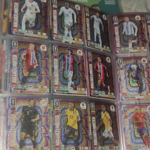 Adrenalyn FIFA World Cup 2026 cards like new