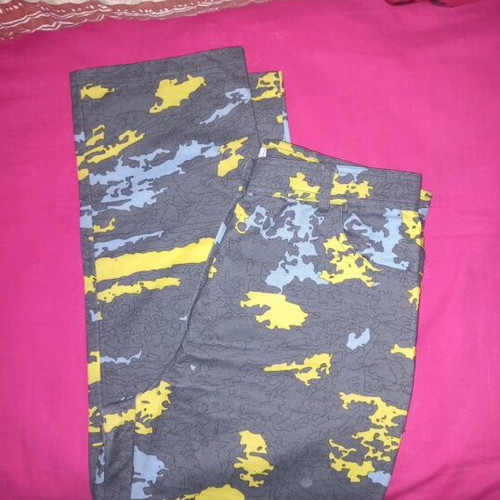 Love+Alicia pants colorful, like new, size large