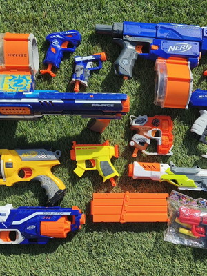 Nerf πακέτο με εκτοξευτές αφρού