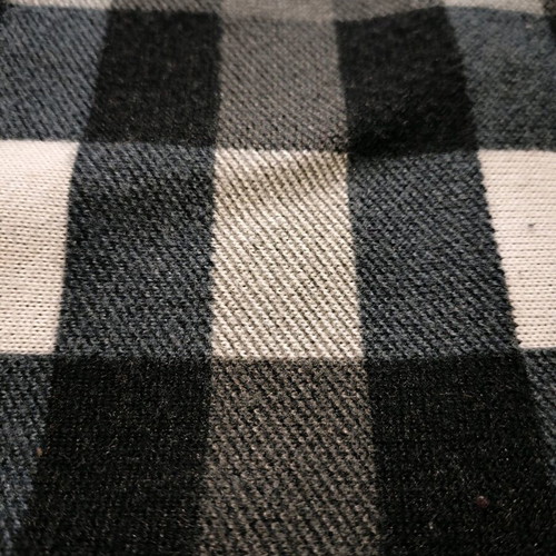 Fleece neck warmer used, double-sided, black and gray checkered