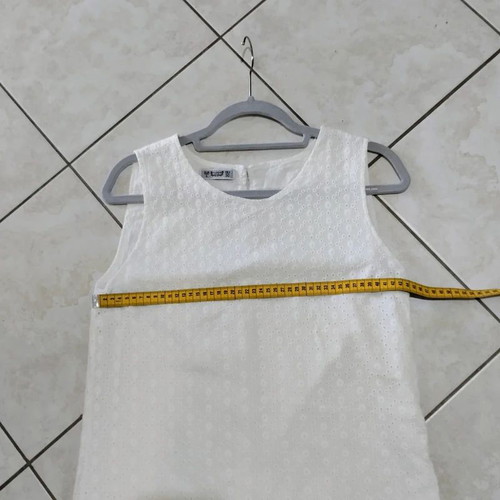 Pull&Bear embroidered cotton mini dress summer L like new