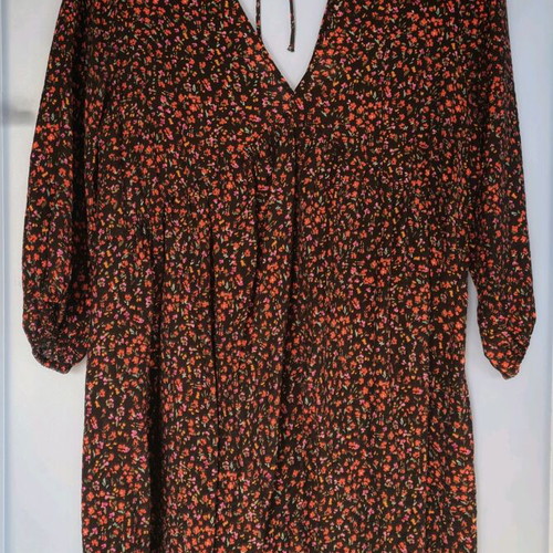 Short wide floral dress H&M like new