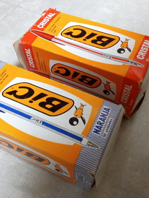 Πωλειται 2 ΣΥΛΛΕΚΤΙΚΑ ΠΑΚΕΤΑ ΜΕ ΣΤΥΛΟ BIC ΣΤΟ ΚΟΥΤΙ ΤΟΥΣ ΔΕΚΑΕΤΙΑΣ 1980 ΨΙΛΙΚΑ