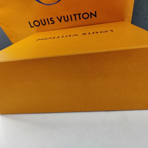 Louis Vuitton κουτί συσκευασίας και χάρτινη τσάντα μεταχειρισμένα