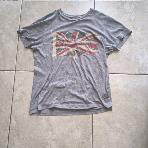 T-shirt Pepe Jeans size M gray like new