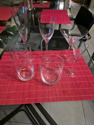 Kosta Boda vintage Line glassware set by Anna Ehrner like new
