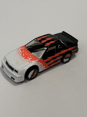 Matchbox 1991 Chevrolet Lumina Stock Car Black Lightning Series